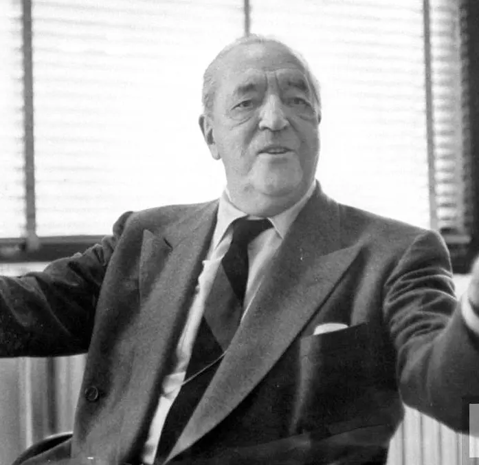 Mies van der Rohe照片 iDiD chair f9e04
