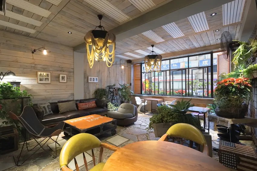 消費視角●Gina's122Cafe宛如靜謐森林的復古工業風咖啡館