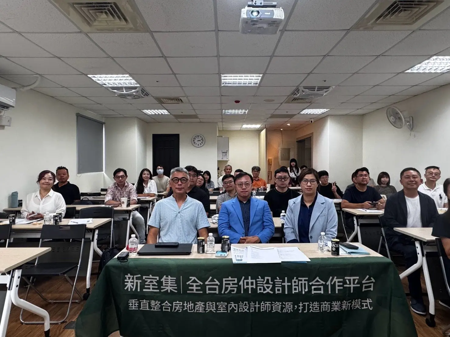 新室集新竹設計師交流會 探索AI時代的品牌與高價值接案