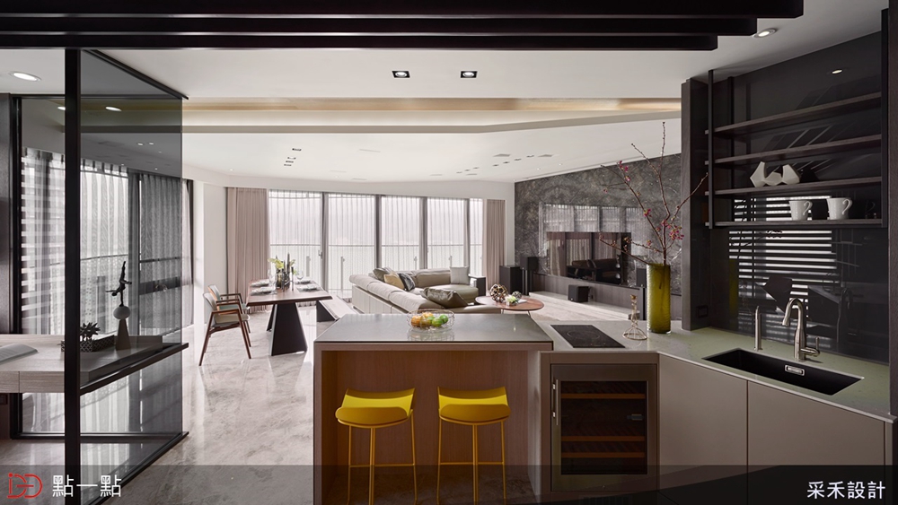 就是這個View！屬於一家四口的觀景灰黑時尚休閒宅