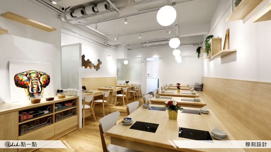 火鍋界的文青代表！信義區23.6坪日式簡約木質店面設計